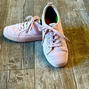 Cariuma Lk New pale pink sneakers tennis shoes PERFECT! Sz 9